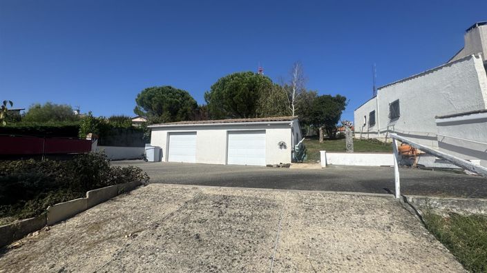 Image No.25-6 Bed House for sale