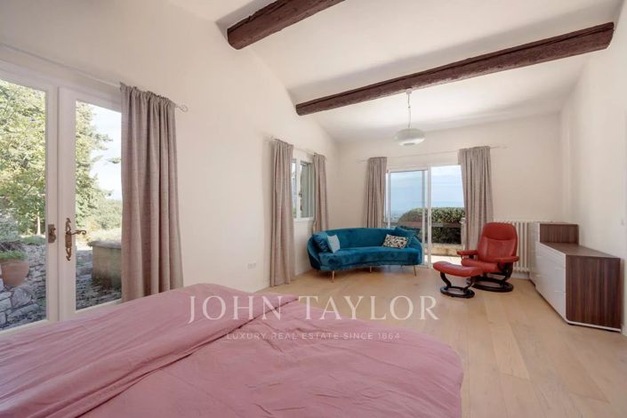 Image No.13-4 Bed House for sale