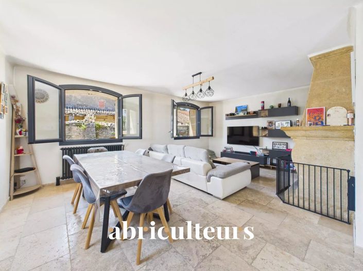 Image No.4-3 Bed Property for sale