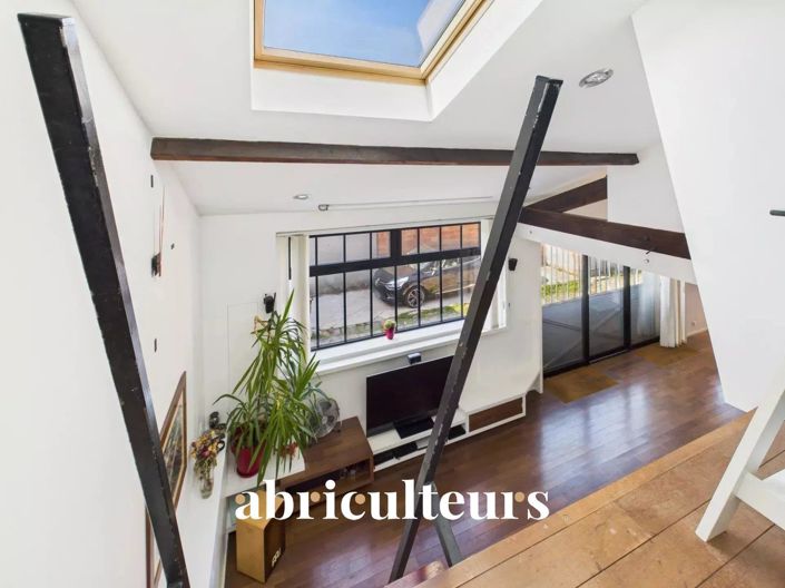 Image No.11-3 Bed House for sale