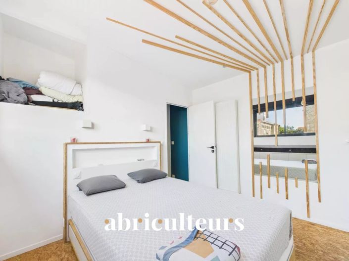 Image No.24-3 Bed House for sale