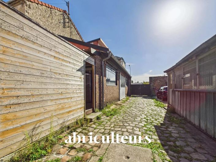 Image No.31-3 Bed House for sale