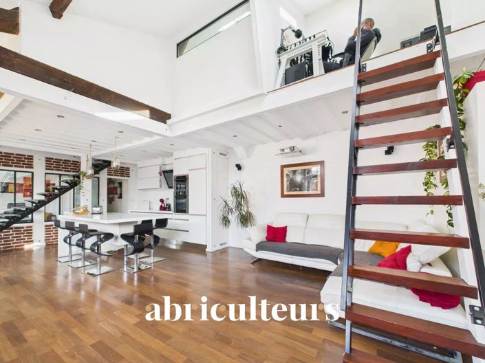 Image No.8-3 Bed House for sale