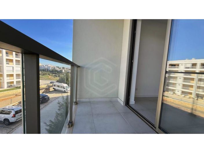 Image No.21-2 Bed Property for sale