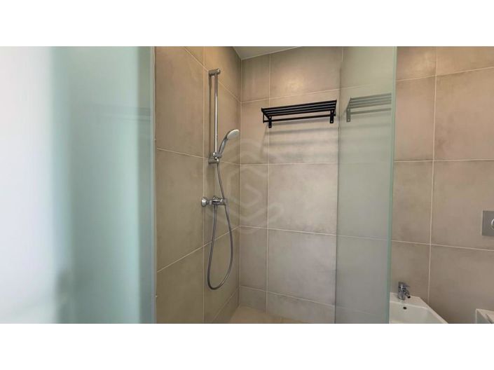 Image No.23-2 Bed Property for sale