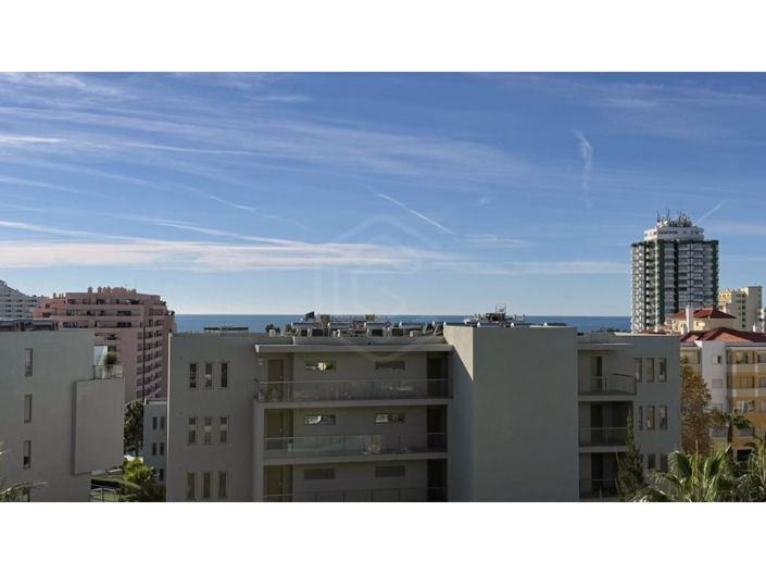 Image No.31-2 Bed Property for sale