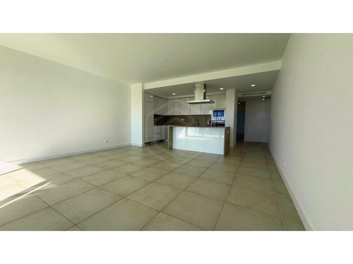 Image No.6-2 Bed Property for sale