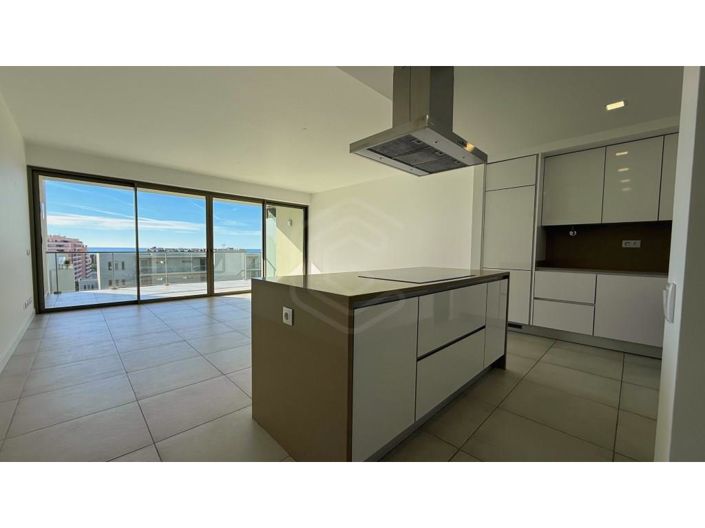 Image No.7-2 Bed Property for sale