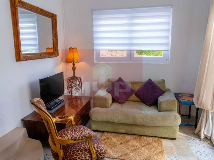 Image No.12-3 Bed House for sale