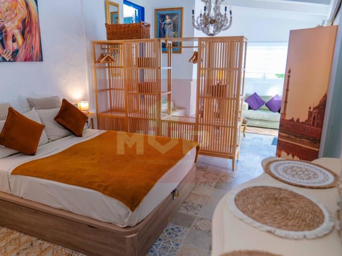 Image No.13-3 Bed House for sale