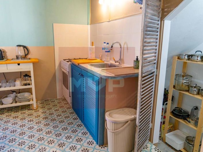 Image No.8-3 Bed House for sale