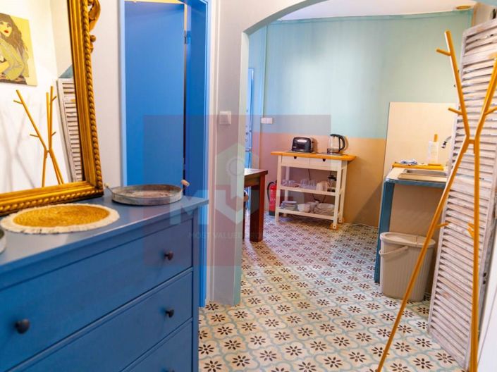 Image No.9-3 Bed House for sale