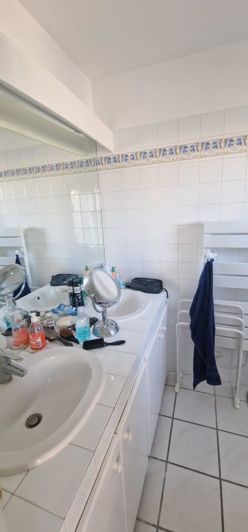 Image No.8-1 Bed Property for sale