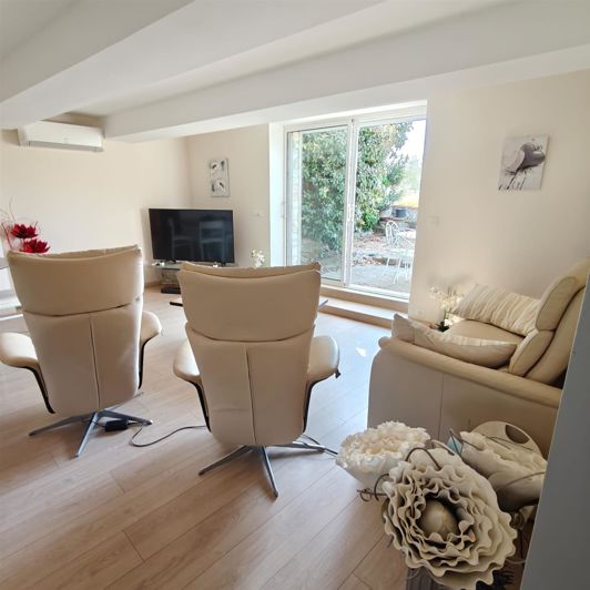 Image No.4-3 Bed House for sale