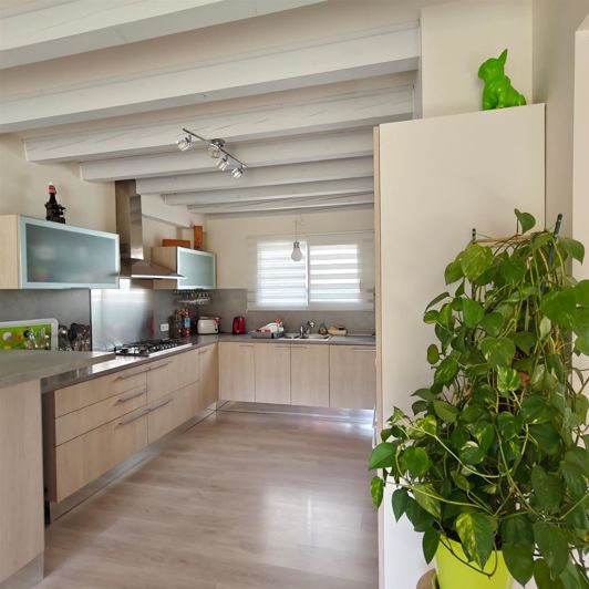 Image No.5-3 Bed House for sale