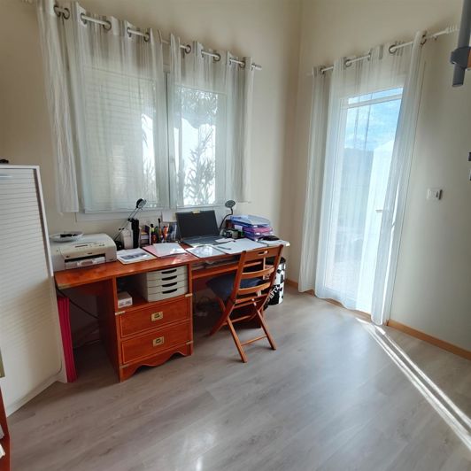 Image No.7-3 Bed House for sale