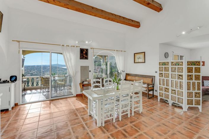 Image No.3-Maison de 4 chambres à vendre à Sainte-Maxime