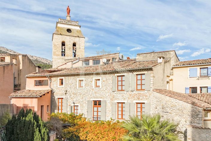 Image No.2-Maison de 7 chambres à vendre à Buis-les-Baronnies