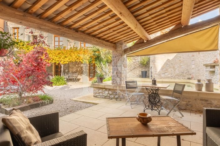 Image No.7-7 Bed House for sale