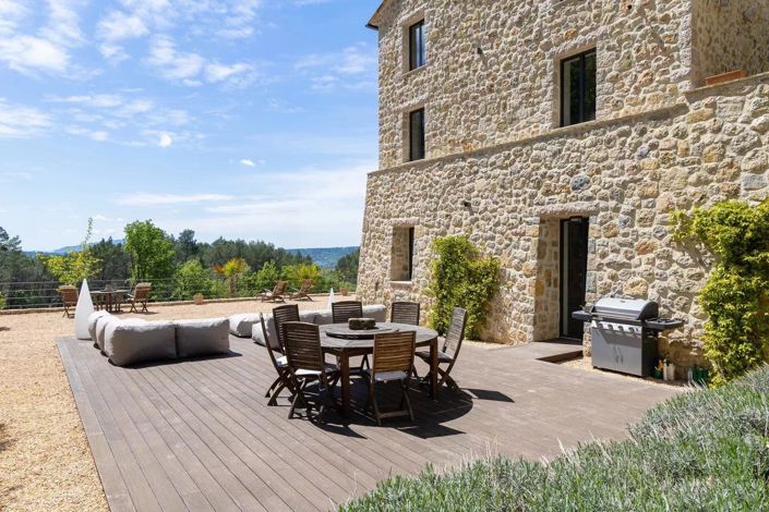 Image No.3-5 Bed House for sale