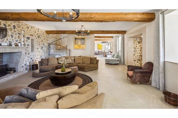 Image No.6-5 Bed House for sale