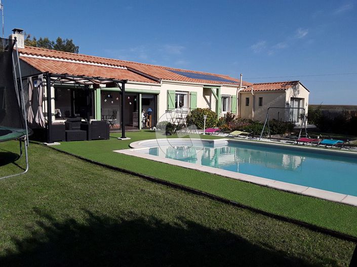 Image No.1-3 Bed House for sale