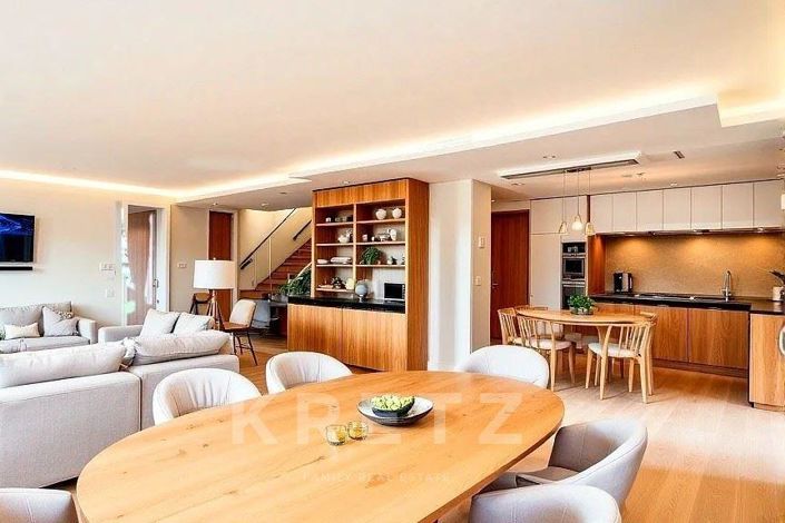 Image No.3-5 Bed House for sale