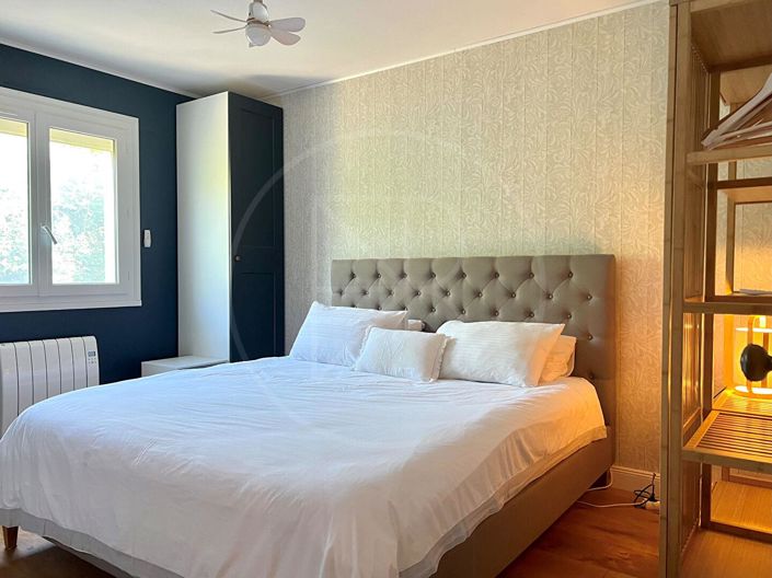 Image No.12-3 Bed House for sale