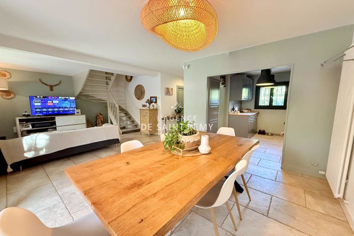 Image No.9-3 Bed House for sale