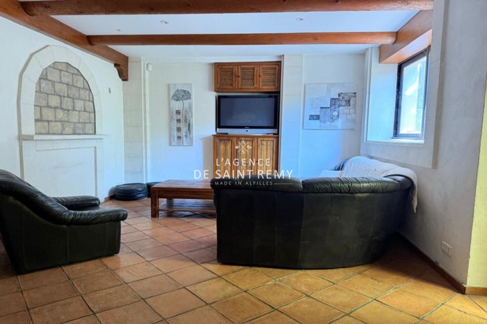 Image No.3-6 Bed House for sale