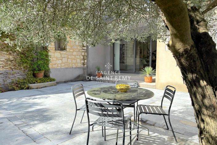 Image No.5-2 Bed House for sale