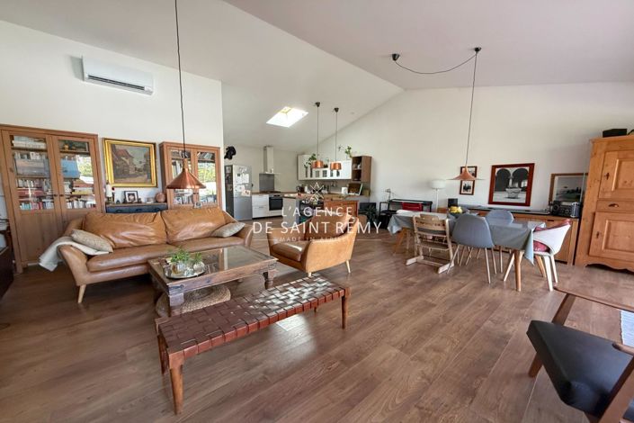 Image No.2-Maison de 3 chambres à vendre à Mollégès