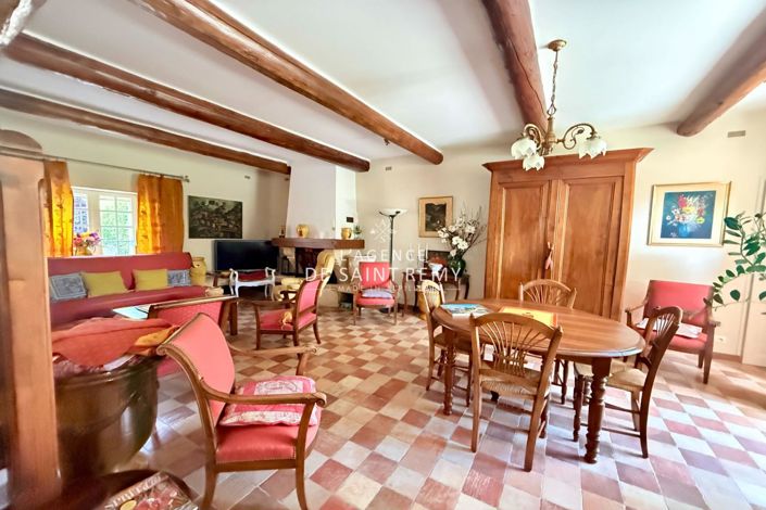 Image No.3-Maison de 5 chambres à vendre à Saint-Étienne-du-Grès