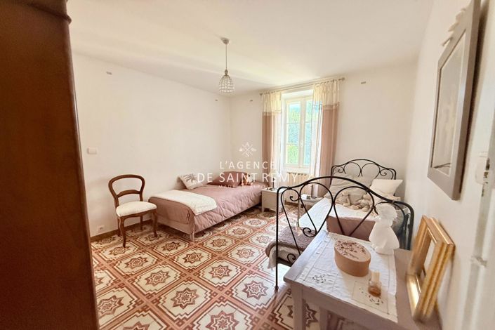 Image No.7-Maison de 5 chambres à vendre à Saint-Étienne-du-Grès