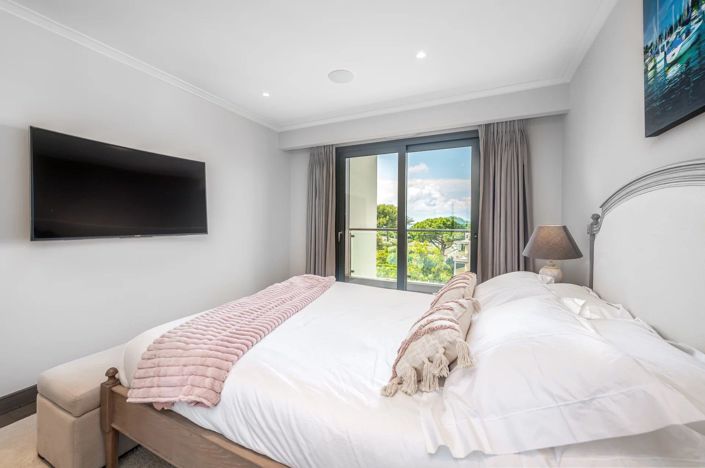 Image No.21-2 Bed Apartment for sale