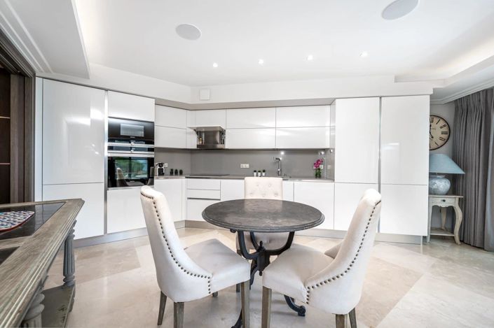 Image No.23-2 Bed Apartment for sale