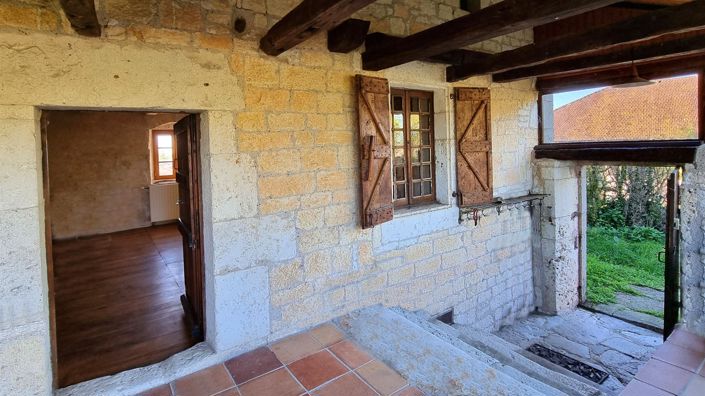 Image No.18-3 Bed House for sale