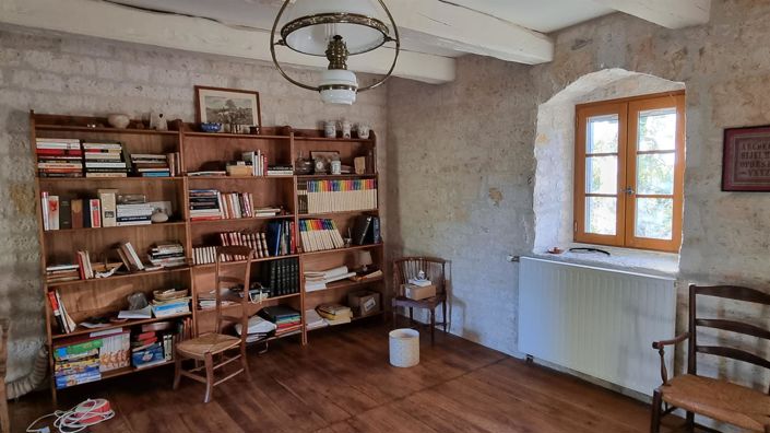 Image No.24-3 Bed House for sale