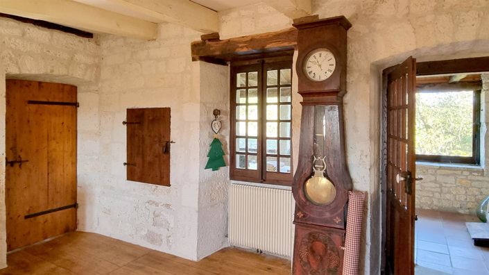 Image No.31-3 Bed House for sale