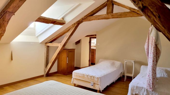 Image No.37-3 Bed House for sale