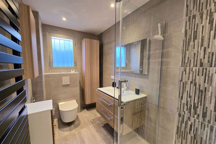 Image No.8-Apartment for sale