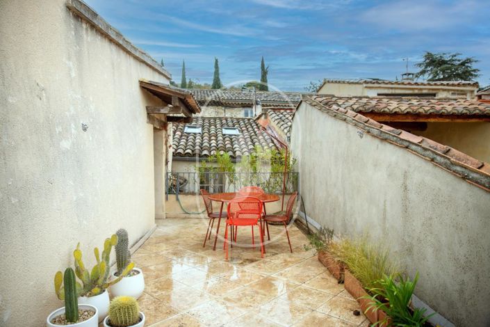 Image No.2-3 Bed House for sale