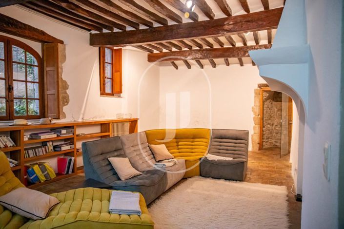 Image No.5-3 Bed House for sale