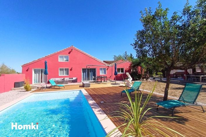 Image No.1-4 Bed House for sale