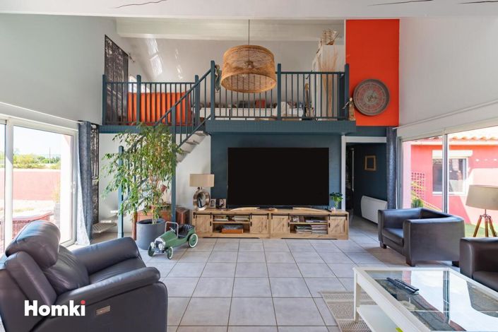 Image No.5-4 Bed House for sale