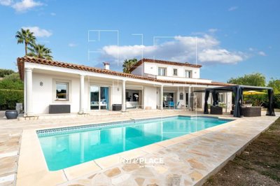 5 Bed House for sale