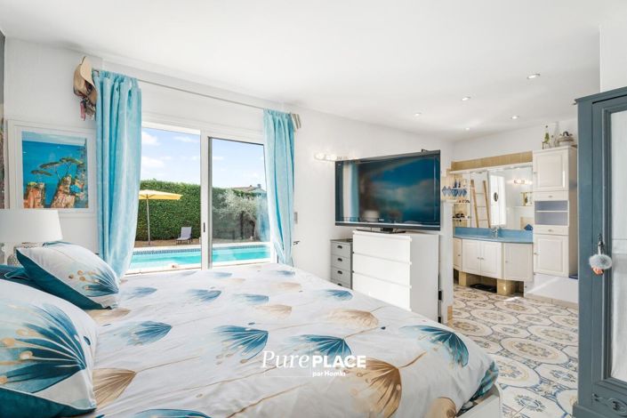 Image No.12-5 Bed House for sale