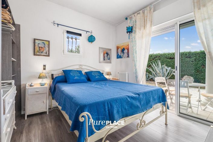 Image No.17-5 Bed House for sale