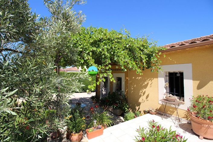 Image No.3-4 Bed House for sale