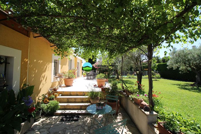 Image No.5-4 Bed House for sale